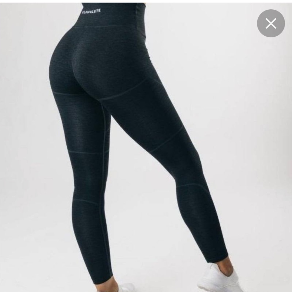 Alphalete V6 revival leggings size small color black